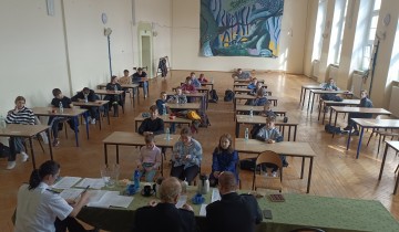 Uczestnicy na auli podczas testu wiedzy