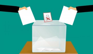 Głosowanie do urny - powiększ